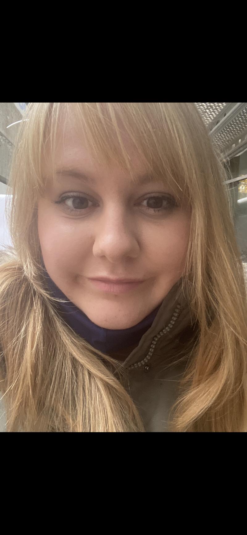 Helfer Sarah aus München